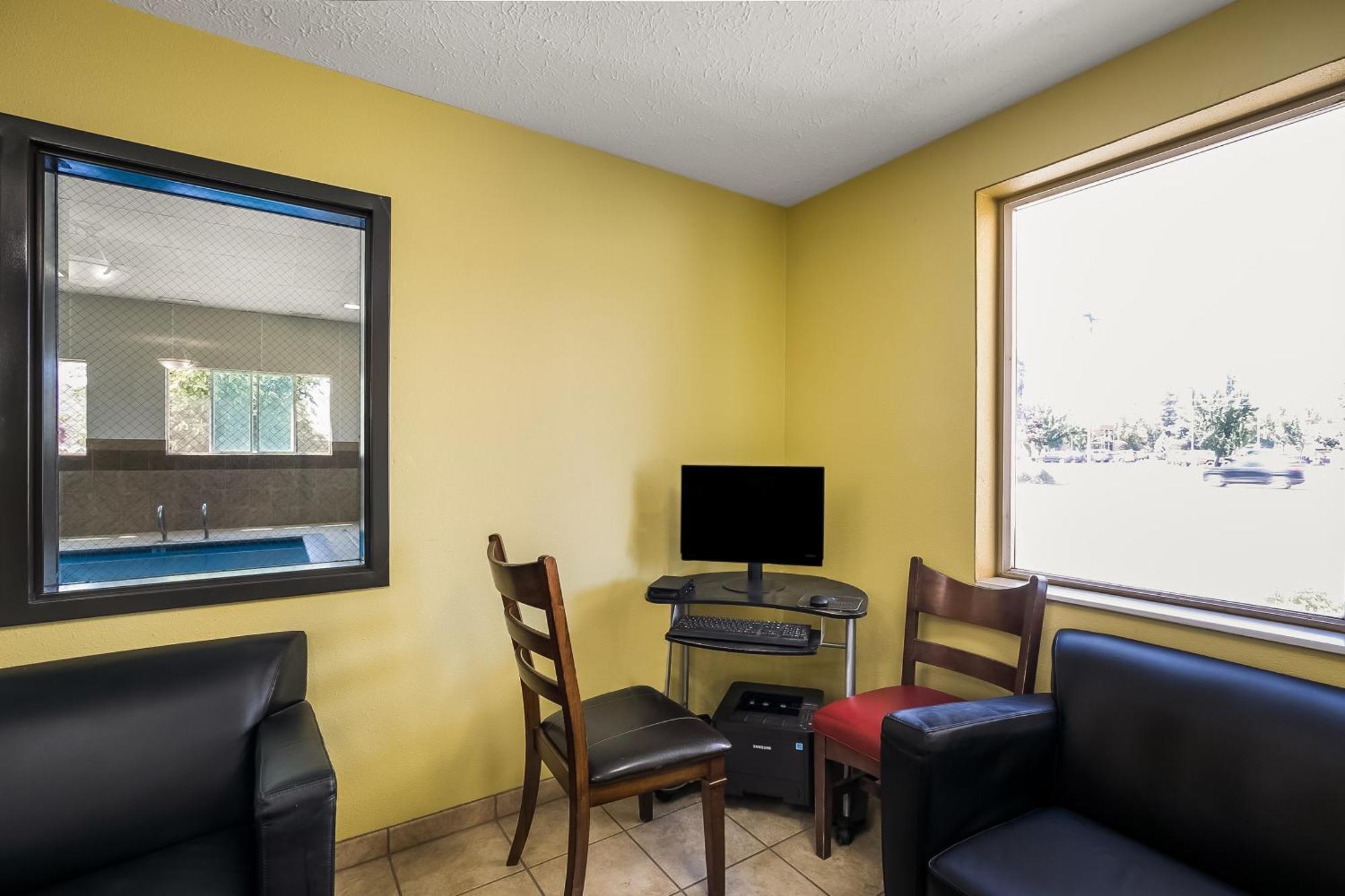 Americas Best Value Sandman Inn Ла-Ґранд Екстер'єр фото