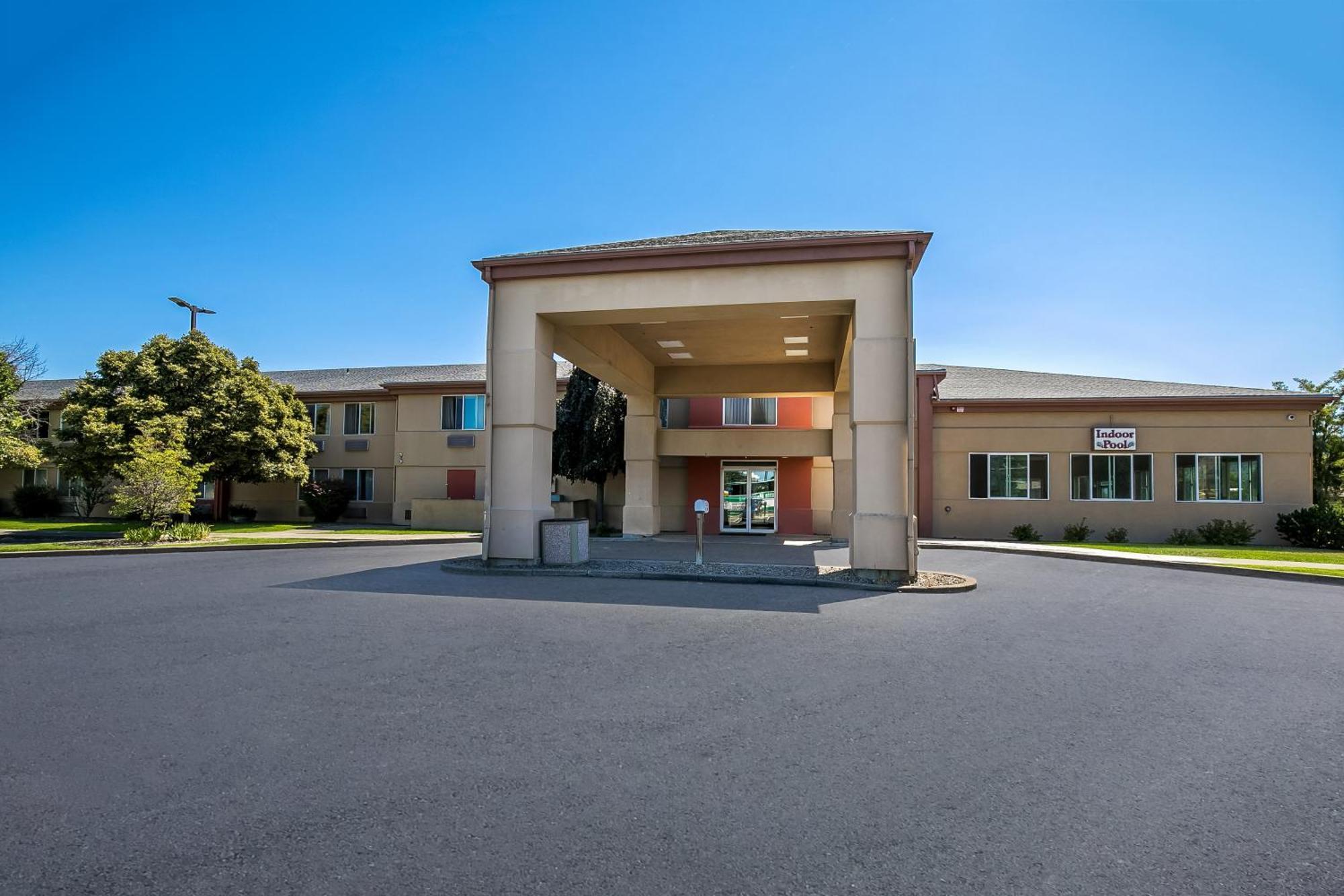 Americas Best Value Sandman Inn Ла-Ґранд Екстер'єр фото